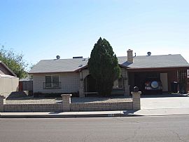 Cozy 3 BR, 2 BA Home Near Kiwanis Park in Tempe, AZ