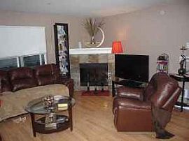 Lovely 2 BR, 2 BA Kirkland Condo Home, Great Price in Kirkland, WA (Photo 4 of 4)