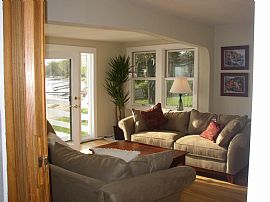 Beautiful 4 BR, 3 BA Home On Forest Lake in Forest Lake, MN (Photo 2 of 3)