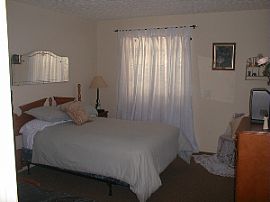 Remodeled 1 BR, 1 BA Apartment With Balcony In Downtown Auburn! in Auburn, AL (Photo 3 of 3)