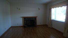 Solar-Powered 4 BR, 2.5 BA House With Keypad Security Access in Cupertino, CA (Photo 6 of 6)