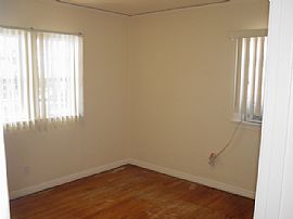 Spacious 2 BR, 1 BA Whittier Home With Gardener Provided in Whittier, CA (Photo 4 of 5)