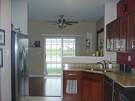 WATERFRONT 2 BR, 2.5 BA Townhome In Great Location in Naperville, IL (Photo 2 of 4)