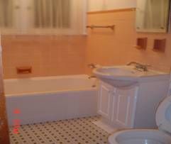 Gorgeous 2 BR, 1 BA Apartment With Wood Burning Fireplace in Milwaukee, WI (Photo 4 of 6)