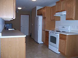 Immaculate 3 BR, 3 BA House Available Immediately in Ramsey, MN (Photo 2 of 6)