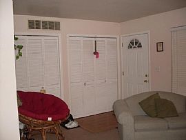 Beautiful, Spacious 3 BR, 1 BA Townhome With Fresh Paint in Thornton, CO