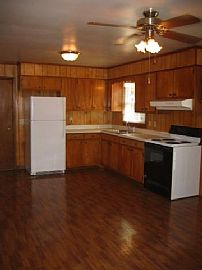 VERY CLEAN 3 BR, 1 BA BRICK HOME WITH HARDWOOD FLOORS in Minor Hill, TN (Photo 5 of 8)