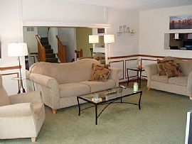 Beautiful, Spacious 3 BR, 2.5  BA Townhome With Hardwood Floors in Rosedale, MD