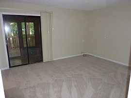 Renovated 2 BR, 2 BA Home In Peaceful Neighborhood in Charlotte, NC (Photo 4 of 7)