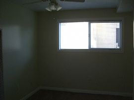 Nicely Remodeled 1 BR, 1 BA Duplex For Rent With Gardener in Los Angeles, CA (Photo 3 of 6)