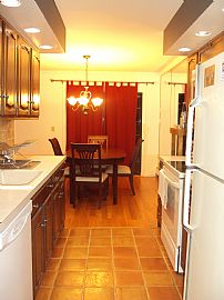 Fantastic 2 BR, 1 BA Condo In Gated Community in Norwalk, CT
