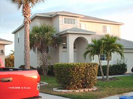 Spacious 5 Br, 3 Ba, 2 Story Home in Stoneybrook in Estero, FL