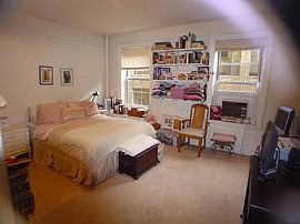 Lovely Pre-War 2 BR, 1 BA Apartment With Inner Courtyard  in Great Neck Estates, NY (Photo 2 of 3)