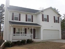 Gorgeous 3 BR, 2 BA Home And Half Off First Months Rent! in Villa Rica, GA