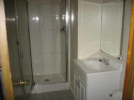 Nice 3 BR, 2 BA House In Great Location With Brand New Carpet in Arlington, TX (Photo 4 of 4)