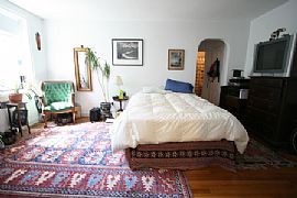 Spacious 1 BR, 1 BA Studio  With An Alcove! in Cambridge, MA (Photo 4 of 8)