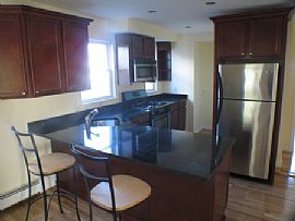Renovated 3 BR, 1 BA Apartment With Modern Appliances in Inman Square, MA