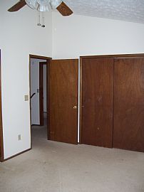 Spacious 3 BR, 2 BA Home With Wood-Burning Fireplace in Lithonia, GA (Photo 5 of 7)