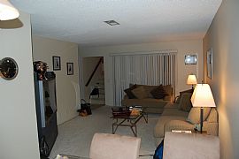 Secluded 2 BR, 1.5 BA With Upgraded Granite Kitchen in San Diego, CA (Photo 4 of 7)