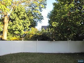 Beautiful 2 BR, 1.5 BA Colonial Style House. No Broker’s Fees in Teaneck, NJ (Photo 8 of 9)