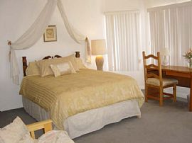 Beautiful 3 BR, 2 BA Ocean View Home Only $700 Per Month in Santa Ana, CA (Photo 4 of 6)