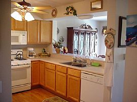 Luxury 3 BR, 2.5 BA, 2 CAR Townhome With Attached Garage in Crystal Lake, IL (Photo 2 of 4)