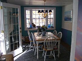 Charming 3 BR, 1 BA, 7 Room Dutch Colonial Home Near Town in Vineyard Haven, MA (Photo 4 of 10)