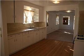 Charming 2 bed 1 bath House in Upland, CA (Photo 2 of 4)