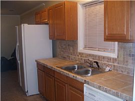 Upgraded 3 BR, 2 BA House With New Paint Near EW Connector  in Powder Springs, GA (Photo 3 of 6)