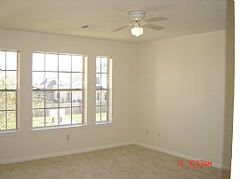 Beautiful 3 BR, 2.5 BA Home Near Great Schools in Fresno, TX (Photo 4 of 7)