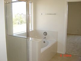 Beautiful 3 BR, 2.5 BA Home Near Great Schools in Fresno, TX (Photo 6 of 7)