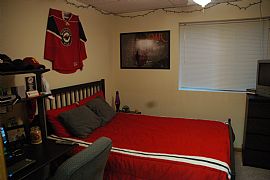 $885 + util. LG 2 BR apt for sublease Jan. 1st- Aug 1st 2010 in Ames, IA (Photo 3 of 12)