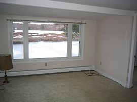 Quaint 2 BR, 1 BA Waterfront House With Great Views in Boylston, MA (Photo 4 of 7)