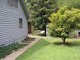 Fantastic 3 BR, 3 BA Home On The Cartcay River  in Ellijay, GA (Photo 3 of 12)