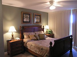 Luxurious 3 BR, 2 BA Winter Rental Condo At Sterling Shores in Destin, FL (Photo 2 of 12)