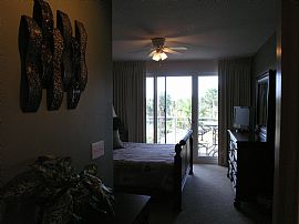Luxurious 3 BR, 2 BA Winter Rental Condo At Sterling Shores in Destin, FL (Photo 3 of 12)