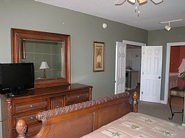 Luxurious 3 BR, 2 BA Winter Rental Condo At Sterling Shores in Destin, FL (Photo 4 of 12)