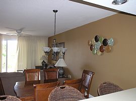 Luxurious 3 BR, 2 BA Winter Rental Condo At Sterling Shores in Destin, FL (Photo 7 of 12)