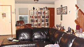 Great 3 BR, 2.5 BA Single Family House With Great View  in Yelm, WA (Photo 3 of 7)