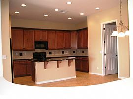 Gorgeous 5 BR, 3.5 BA Home With Pebble-Tec Play Pool in Maricopa, AZ (Photo 5 of 12)