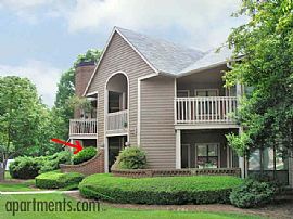 Beautiful First Floor Apartment In Upscale Neighborhood in Charlotte, NC (Photo 1 of 6)