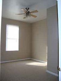 Great 2 BR, 1 BA Unit That Just Had a Complete Face Lift. in Saint Louis, MO (Photo 3 of 3)