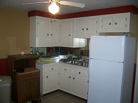 6007 Dartworh Dr. Up in Parma, OH