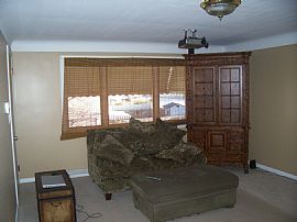 6007 Dartworh Dr. Up in Parma, OH (Photo 3 of 6)