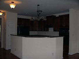 Like New 3 BR, 2.5 BA Townhome with Lake Norman Access in Cornelius, NC (Photo 2 of 5)