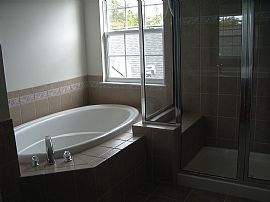 Like New 3 BR, 2.5 BA Townhome with Lake Norman Access in Cornelius, NC (Photo 3 of 5)