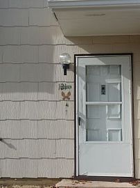 Beautiful 3 BR, 2 BA Freshly Painted Townhome with New Carpets in Barnegat Township, NJ (Photo 2 of 6)