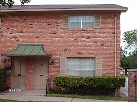 Spacious 2 BR 2.5 BA, 2 Story Condo in N. Central Dallas in Dallas, TX