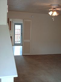 Spacious 2 BR 2.5 BA, 2 Story Condo in N. Central Dallas in Dallas, TX (Photo 3 of 9)