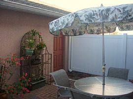 Incredibly Peaceful! Townhouse with Sparkling Community Pool in Orlando, FL (Photo 6 of 10)